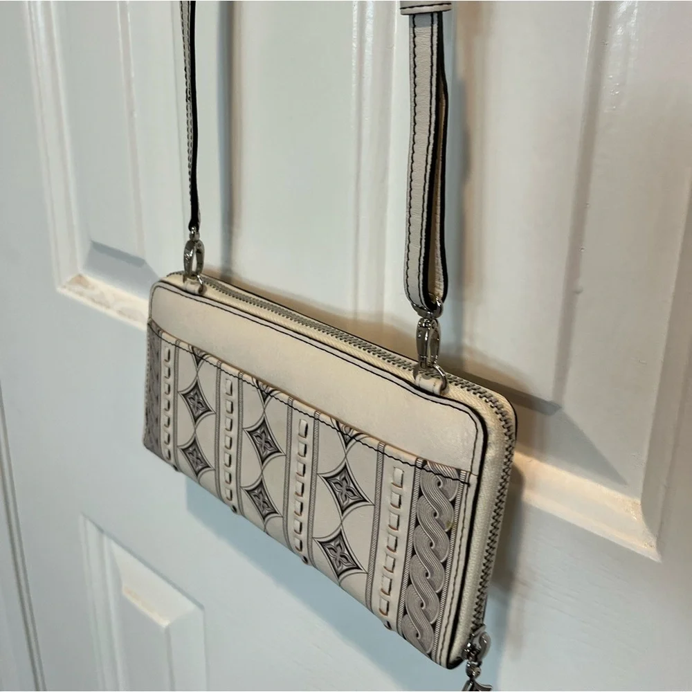 Brighton wallet purse - Picture 7 of 10